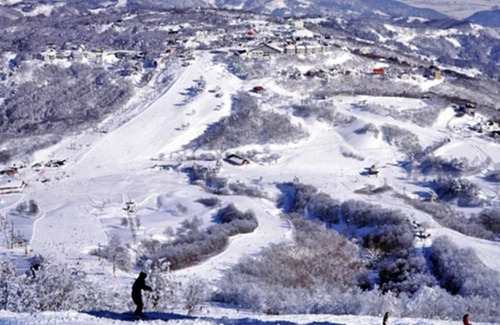 Madarao Mountain Resort Casa | Main building JapaneseWestern room Spacious and / Iiyama Nagano