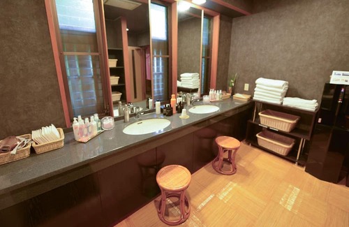 Atami Casa | Nonsmoking A hideaway inn with Japanese architecture surrounded by a Japanese garden / Atami Shizuoka