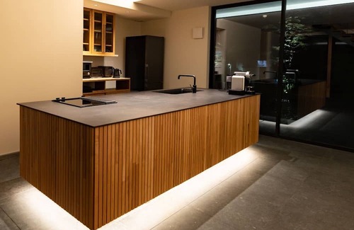 Gora Casa | LUNA is a rental hotel with a 200squaremeter roo / Ashigarashimogun Kanagawa