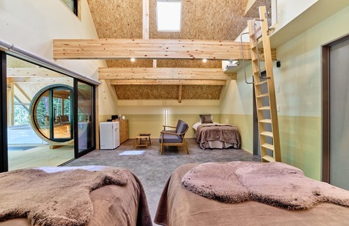 Narusawa Casa | Deluxe Cottage Citrine / Minamitsurugun Yamanashi