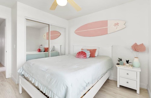 Victorville Casa | Lakefront Serenity Retreat