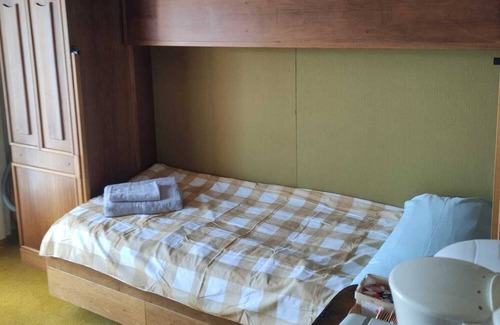 Montana Apartamento | Cozy Studio in Crans-Montana, 300mt from the SKI-Area- Pet-Friendly!