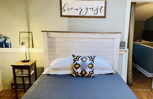 Maysville Cabina | Del's Cabin - Lazy Getaways