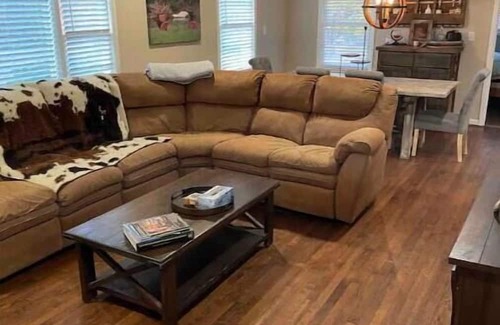 Westover Casa | Pet Friendly 2 bed,2 full bath home with fenced back yard
