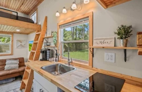 Hunt Club Casa | Tiny House hosted by Joe