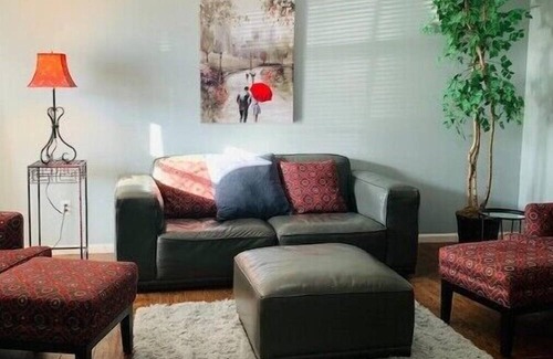 Barrett Condominio | Gated Quiet Baytown Pasadena Long Term Discounts