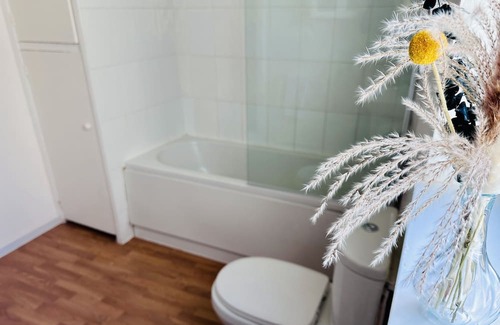Kirkdale Casa | Stunnigng 2 Bed House Liverpool