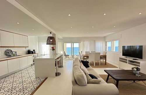 Cavacos Apartamento | Sea View Quarteira Apartment