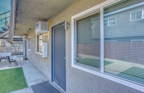 Raisin Apartamento | Fresno Apartment With Shared Courtyard!