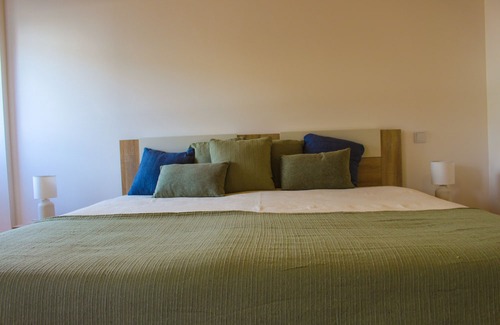 Gois Casa | 5 Minutes From the River Beach, Family Room in Góis in a Quiet Rural Setting