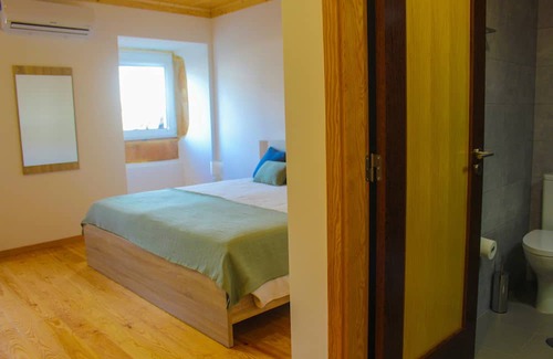 Gois Casa | 5 Minutes From the River Beach, Family Room in Góis in a Quiet Rural Setting