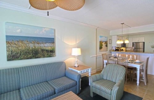 The Dunes Condominio | Beautiful Ocean Front 2 bed, 2 bath condo with full kitchen and in-unit laundry