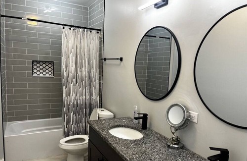 North Kenwood Condominio | 5 minutes to lake front and hyde park community, Very warm and quiet building !