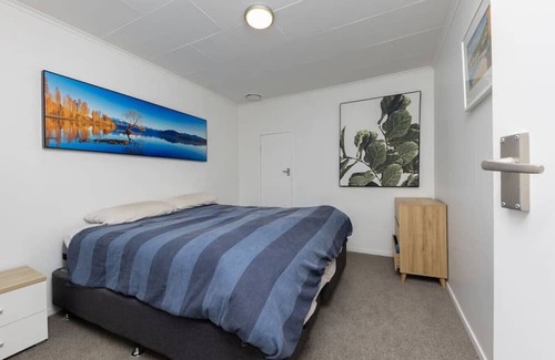 Glendowie Casa | St Heliers Gem: Beach and Scenic Routes Nearby