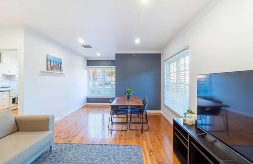 West Beach Casa | West Beach Hideaway A Relaxed Coastal Locale