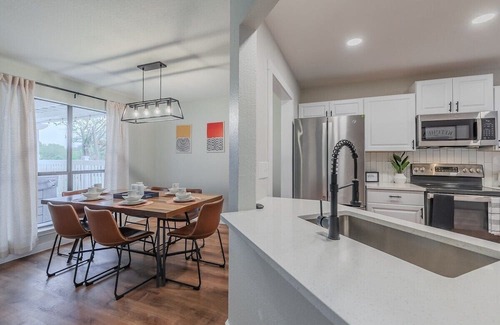 North San Antonio - SAT Casa | Stunning deck with Hot-tub view to Lake & Golf course