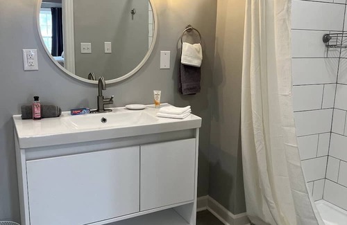 Staunton Apartamento | The Sundog - Comfortable and Peaceful Studio