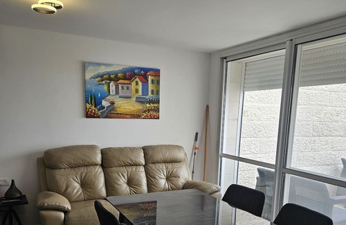 Al-Maghtas Apartamento | Luxury 1 BR Apartment Near the Dead Sea