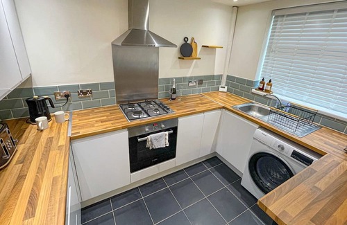 Wallasey Casa | Pass the Keys | Fantastic modern mid-terrace in Wallasey For 5