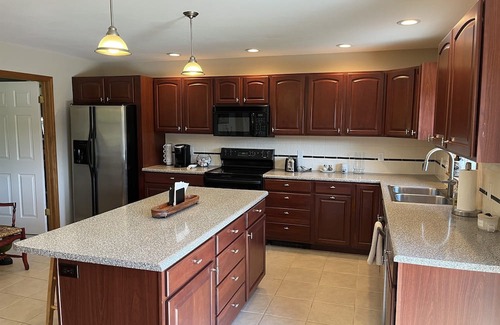Davenport Casa | Eagle Rock - Renovated 3 bdrm, amazing deck, quiet location