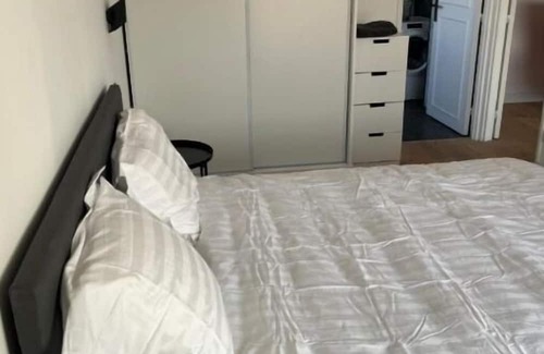 Republique–Point-du-Jour Apartamento | Appartement de Haut Standing Pour 4 Personnes