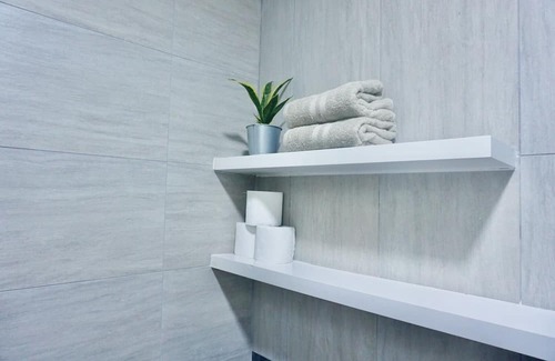 Cheras Apartamento | Boho retreat 1-min walk to MRT Station - Female only