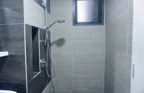 Cheras Apartamento | Boho retreat 1-min walk to MRT Station - Female only