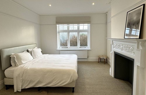 Bray on Thames Hotel | River Arts Club