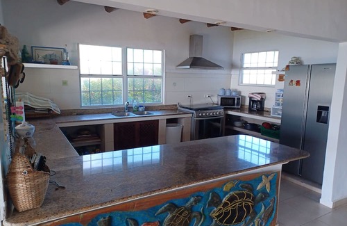 Bouvet Island Casa | STUNNING BEACH FRONT VACATION