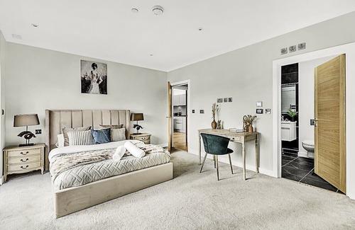 Syon Apartamento | Beautiful Abode In Brentford