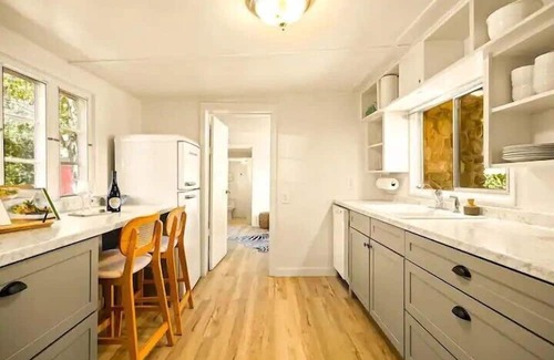 Ventura County Casa | 15% Off June WkDays- Peaceful Upper Ojai Cottage+Spa