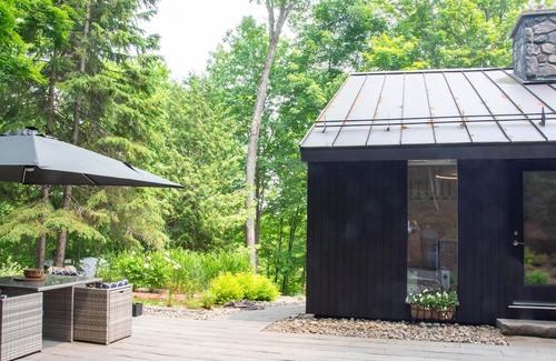 Huntsville Chalet De Esquí | Hidden Valley: Minimalist Design - Skiing, Hot Tub