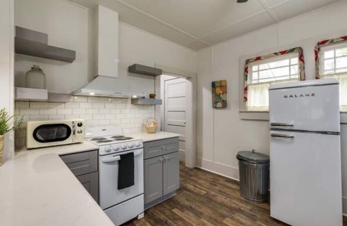 Pottsboro Casa | Cozy Comfort: Your Adorable Home Away from Home