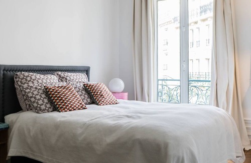 Quartier de Rochechouart Apartamento | Beautiful & Bright Apartment Near Pigalle