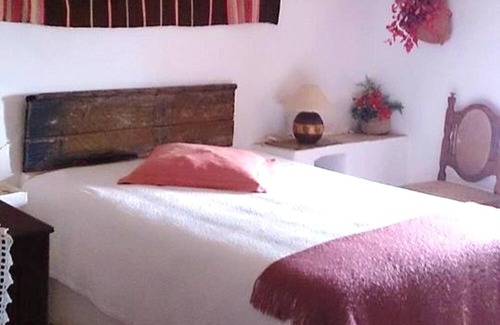 Sao Barnabe Casa | Homerez - Spacious house for 5 ppl. with shared pool at Almodovar