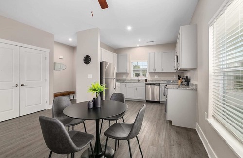 Grandville Condominio | The Reserve Flats