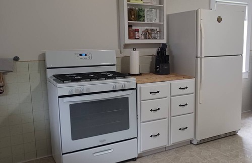 Laurelton Casa | White house walking distance to Penn's Creek and Bald Eagle State Forest.