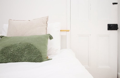 Roath Casa | Charming Retreat on Lily Street