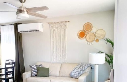 Hurricane Apartamento | Lazy B Bungalow of Zion East+West