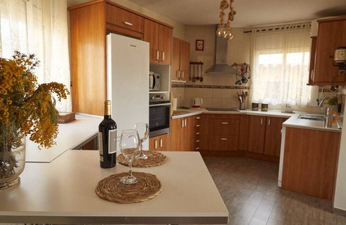 Olivella Casa | Holiday Home "Vila Allegra" with Mountain View, Private Pool & Wi-Fi