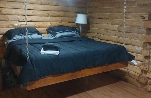 Manitoba Cabina | Cottage w/firepit, hot tub , next to ATV trails