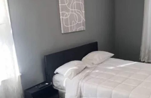 Weequahic Casa | Private Room in Newark2