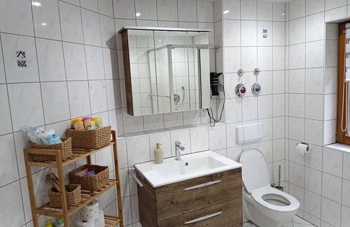 Altdorf Apartamento | 2 Zimmer Wohnung mit Balkon und Klimaanlage