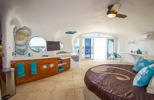 Placentia Villa | Alterhome Shark Studio