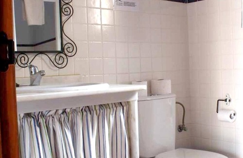 Estepa Casa | Homerez - Nice house for 4 ppl. with shared pool and terrace at Estepa