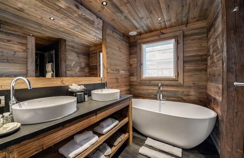 Saint-Martin-de-Belleville Villa | Chalet Darcy - Five Bedroom Villa, Sleeps 12