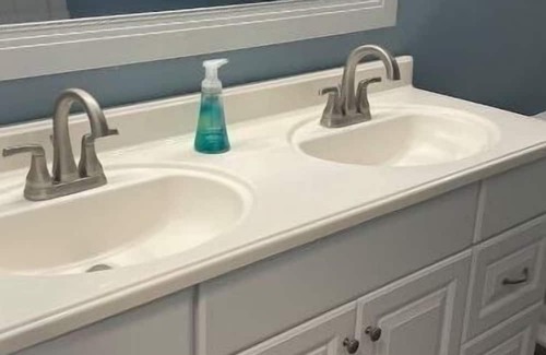 San Jacinto Apartamento | 1.5 blks to beach. Safe neighborhood close to cruise terminal/ local attractions