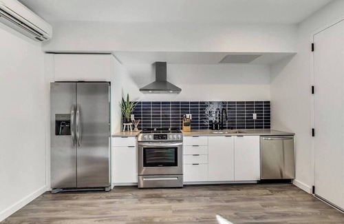 Downtown Oakland Apartamento | New Studio Suite Near Laney College!