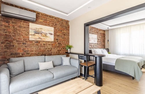 Beylerbeyi Apartamento | Sea View Flat w Balcony Near Beylerbeyi Palace