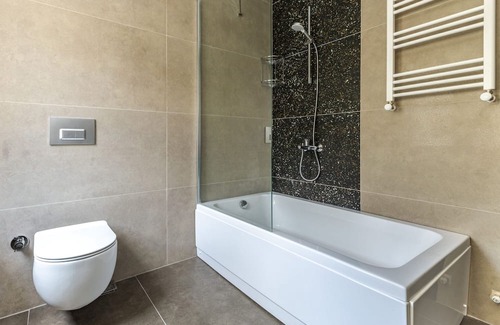 Beylerbeyi Apartamento | Sea View Flat w Balcony Near Beylerbeyi Palace